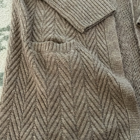 Ophelia Rose Long Brown Cardigan- Size 3X - Picture 2 of 3